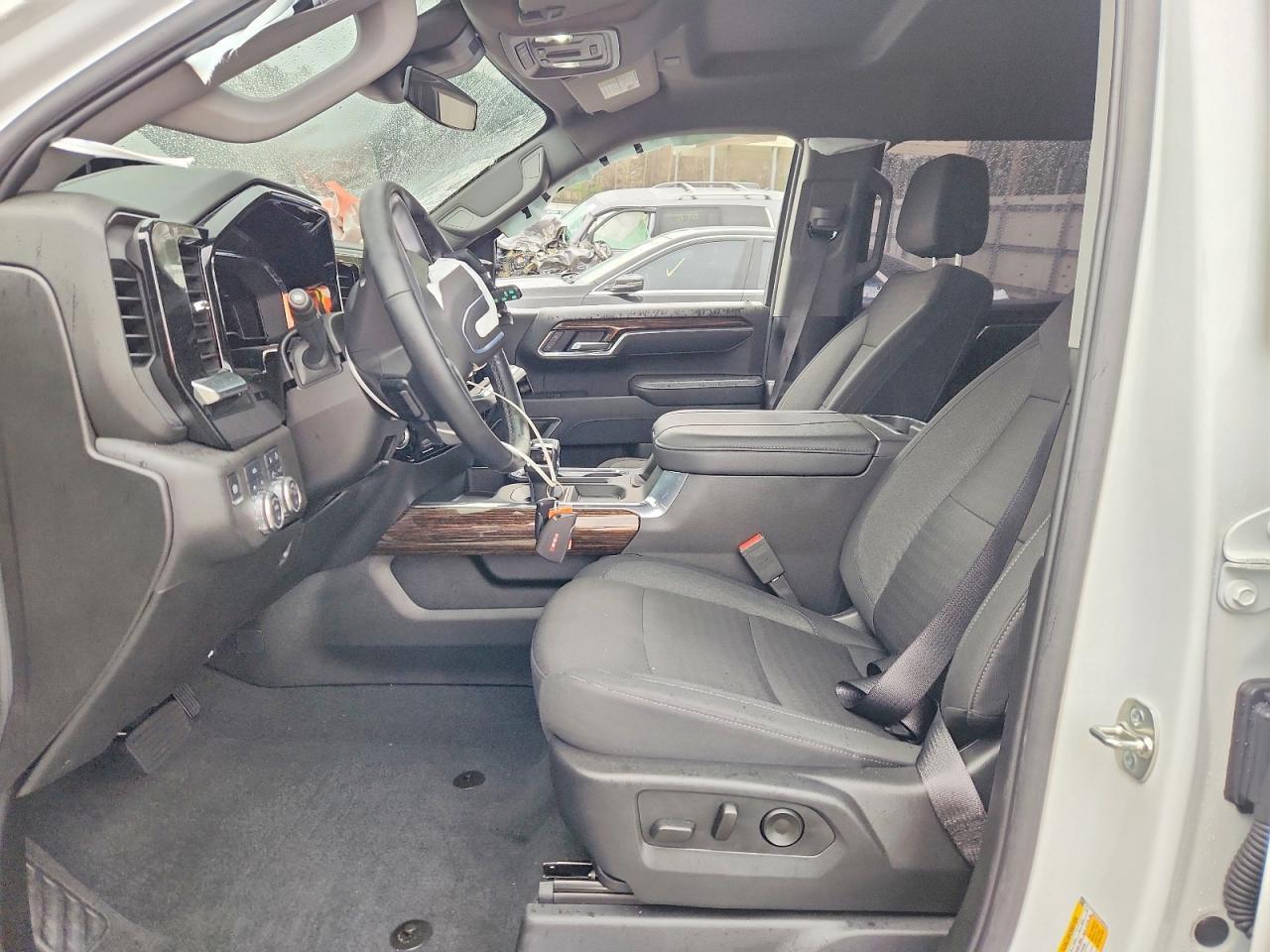 2025 GMC Sierra K1500 Elevation - Фото 7