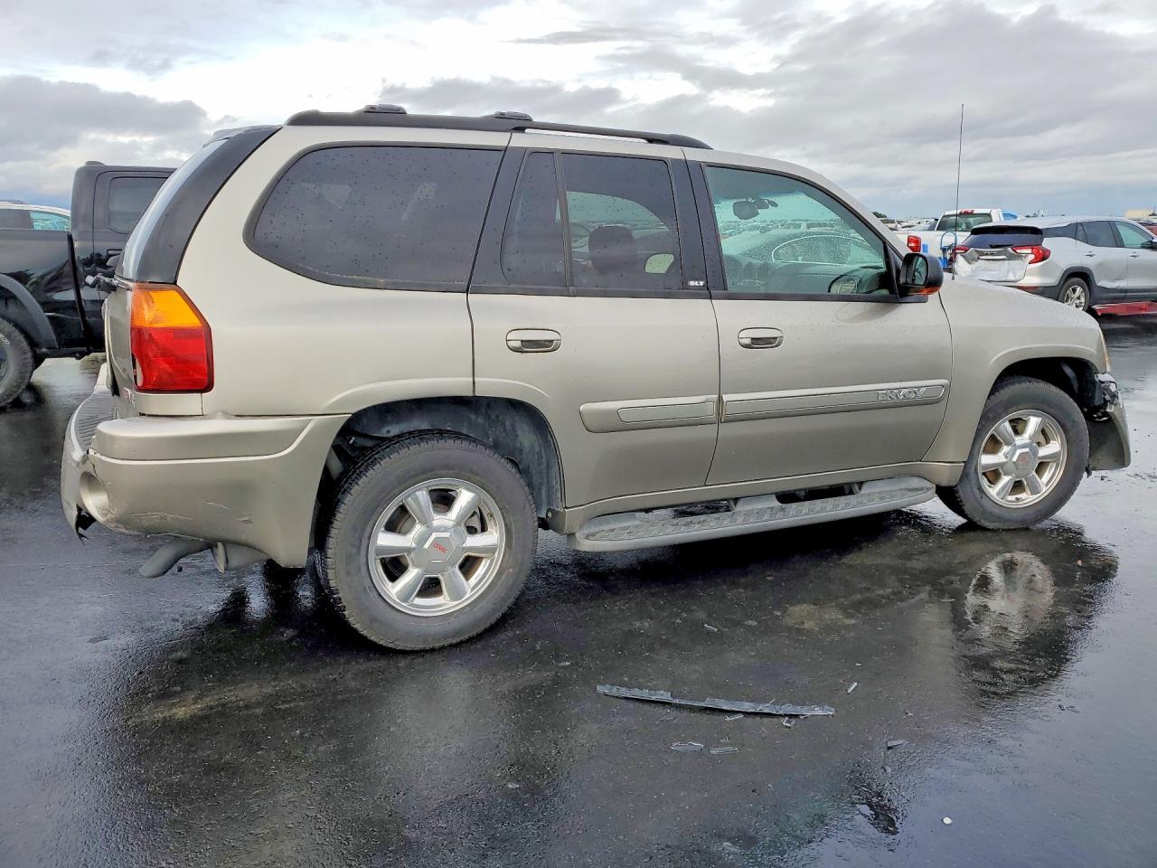 2003 GMC Envoy - Фото 3