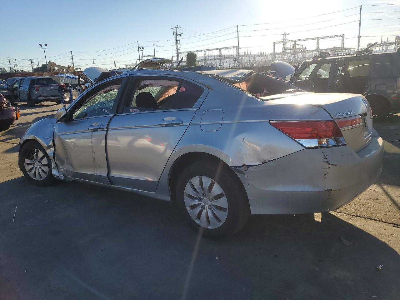 2012 Honda Accord Lx - Фото 2