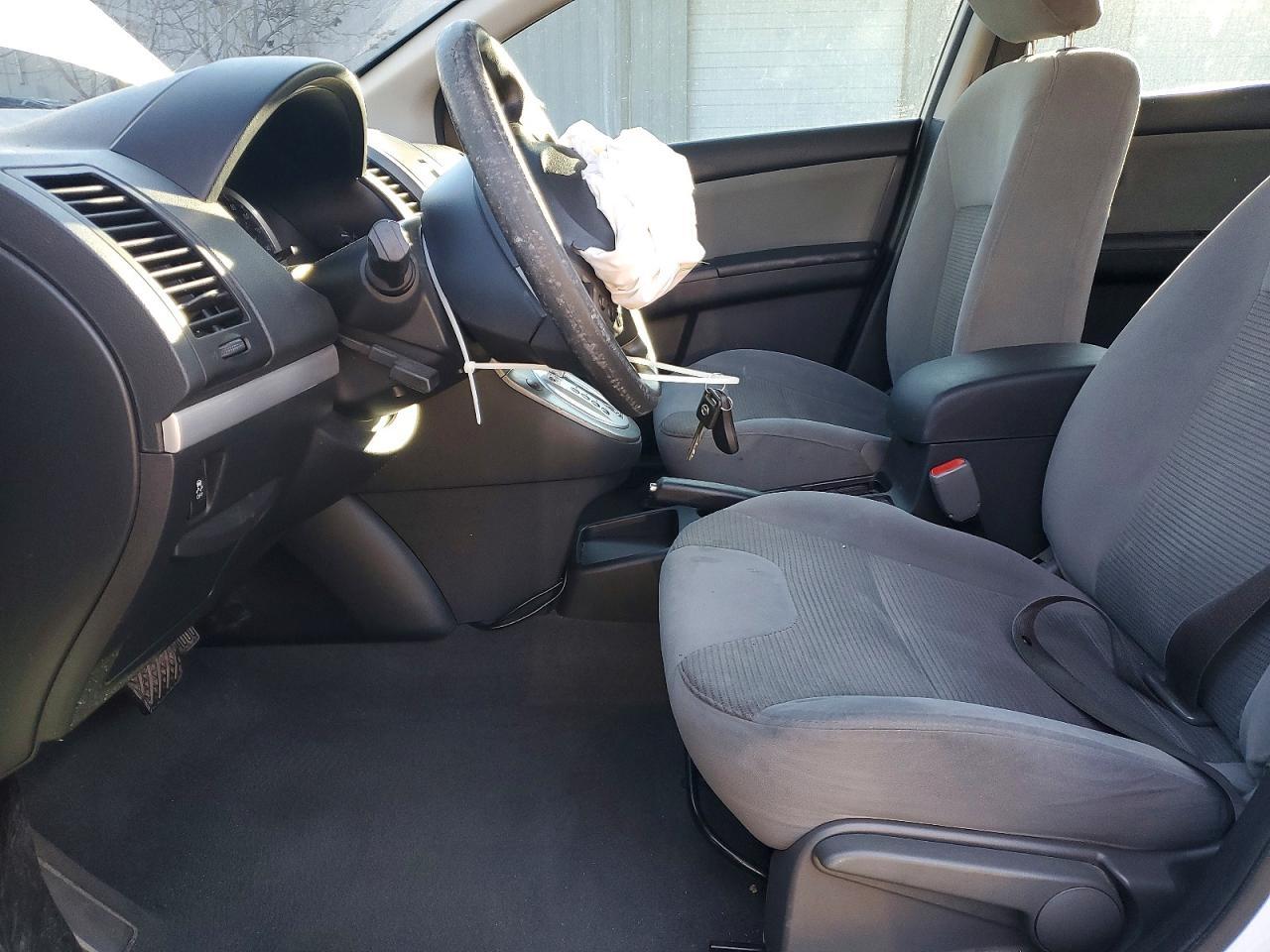 2012 Nissan Sentra 2.0 - Фото 7