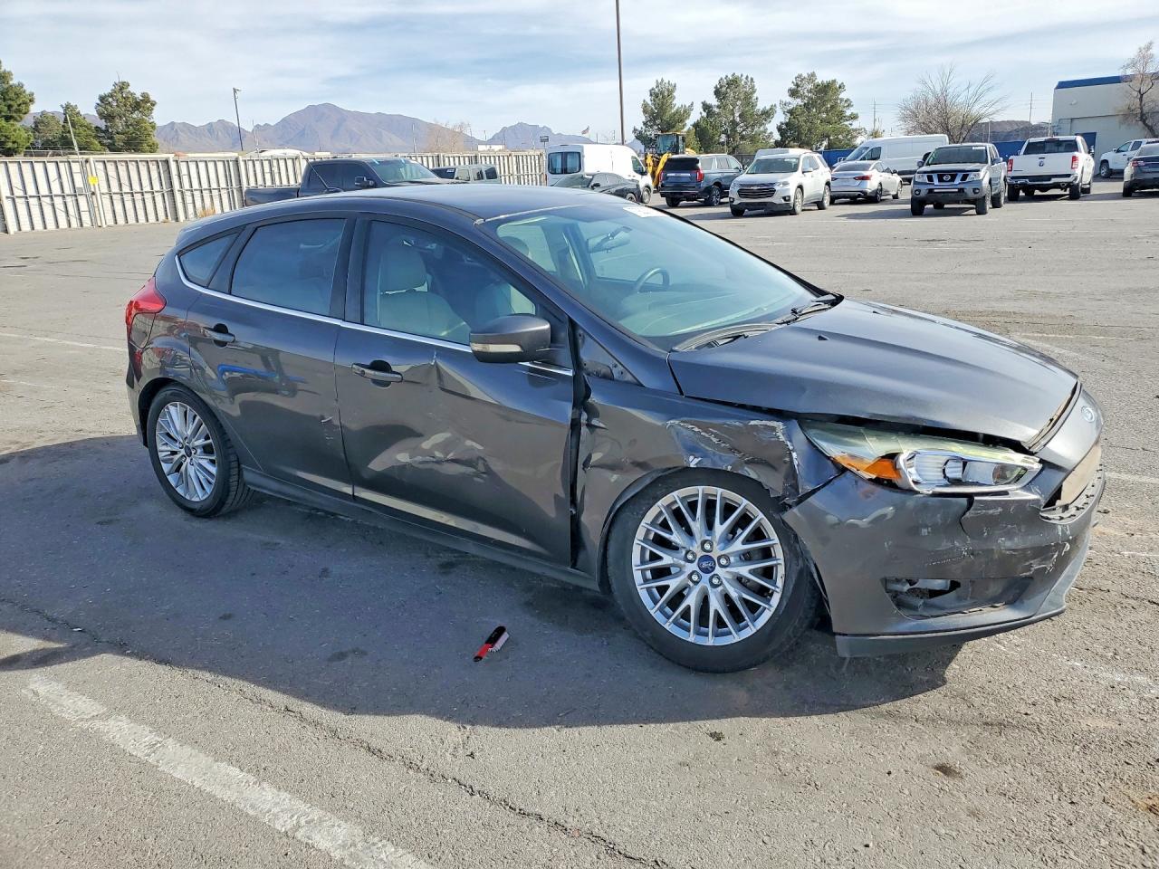2015 Ford Focus Titanium - Фото 4