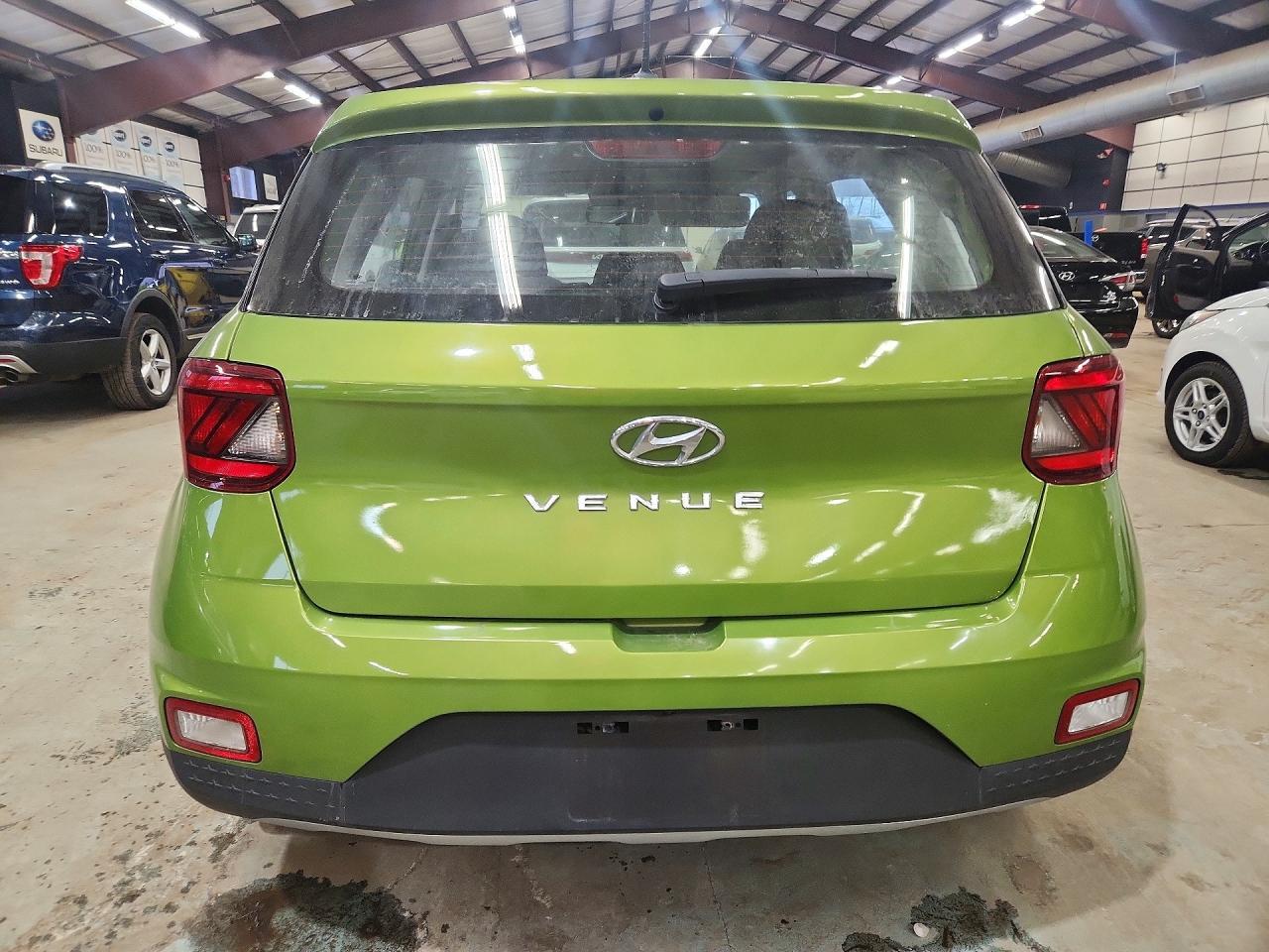 2023 Hyundai Venue Se - Фото 6