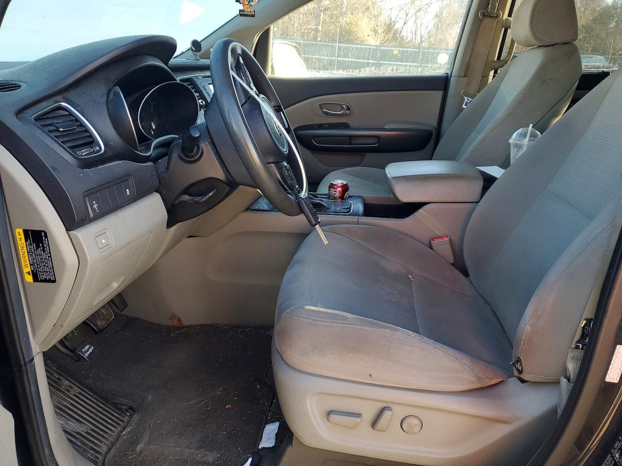2015 Kia Sedona Lx - Фото 7