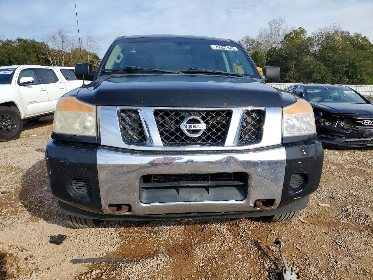 2013 Nissan Titan S - Фото 5