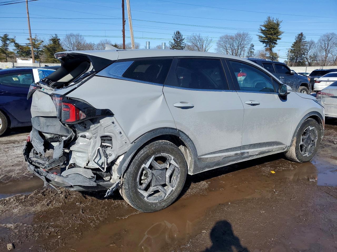 2026 Kia Sportage Ex - Image 3