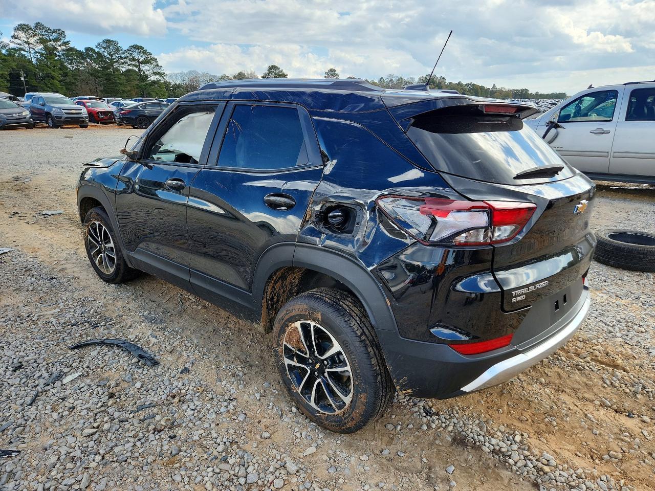 2025 Chevrolet Trailblazer Lt - Фото 2