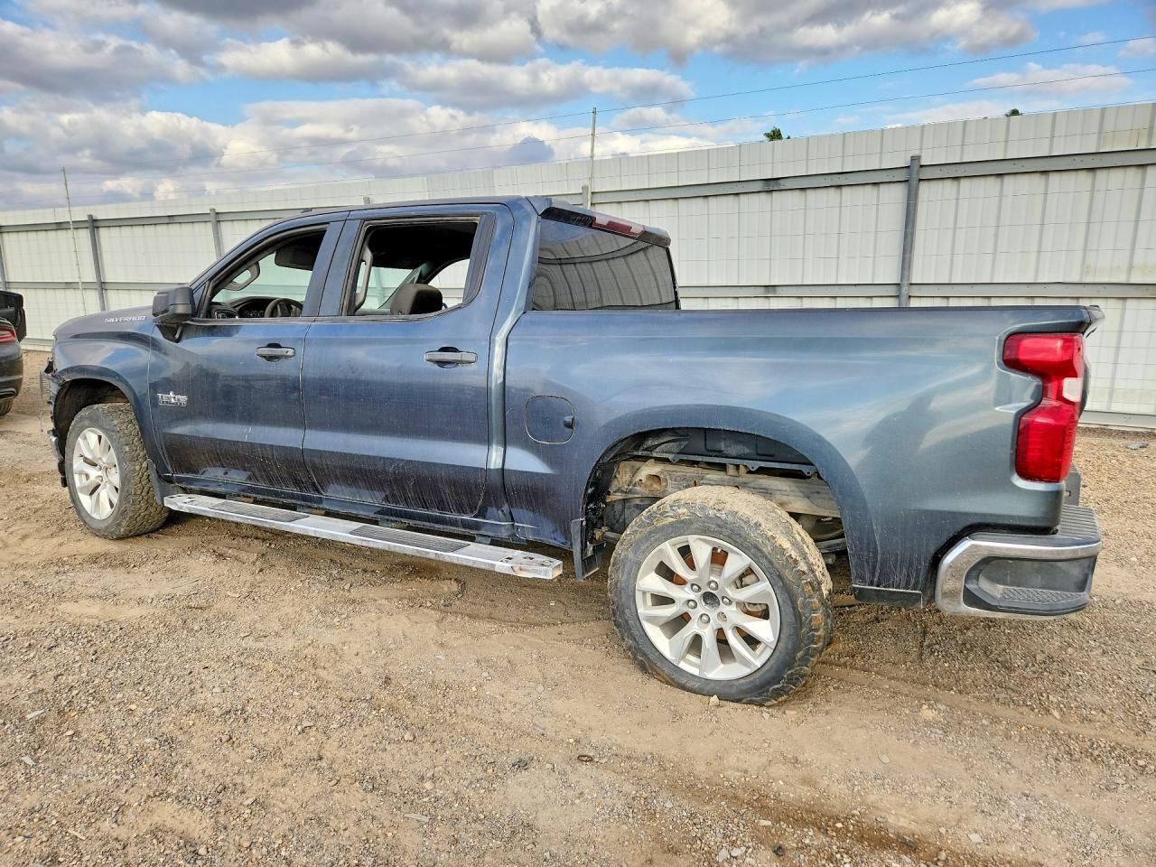 2020 Chevrolet Silverado C1500 Lt - Image 2