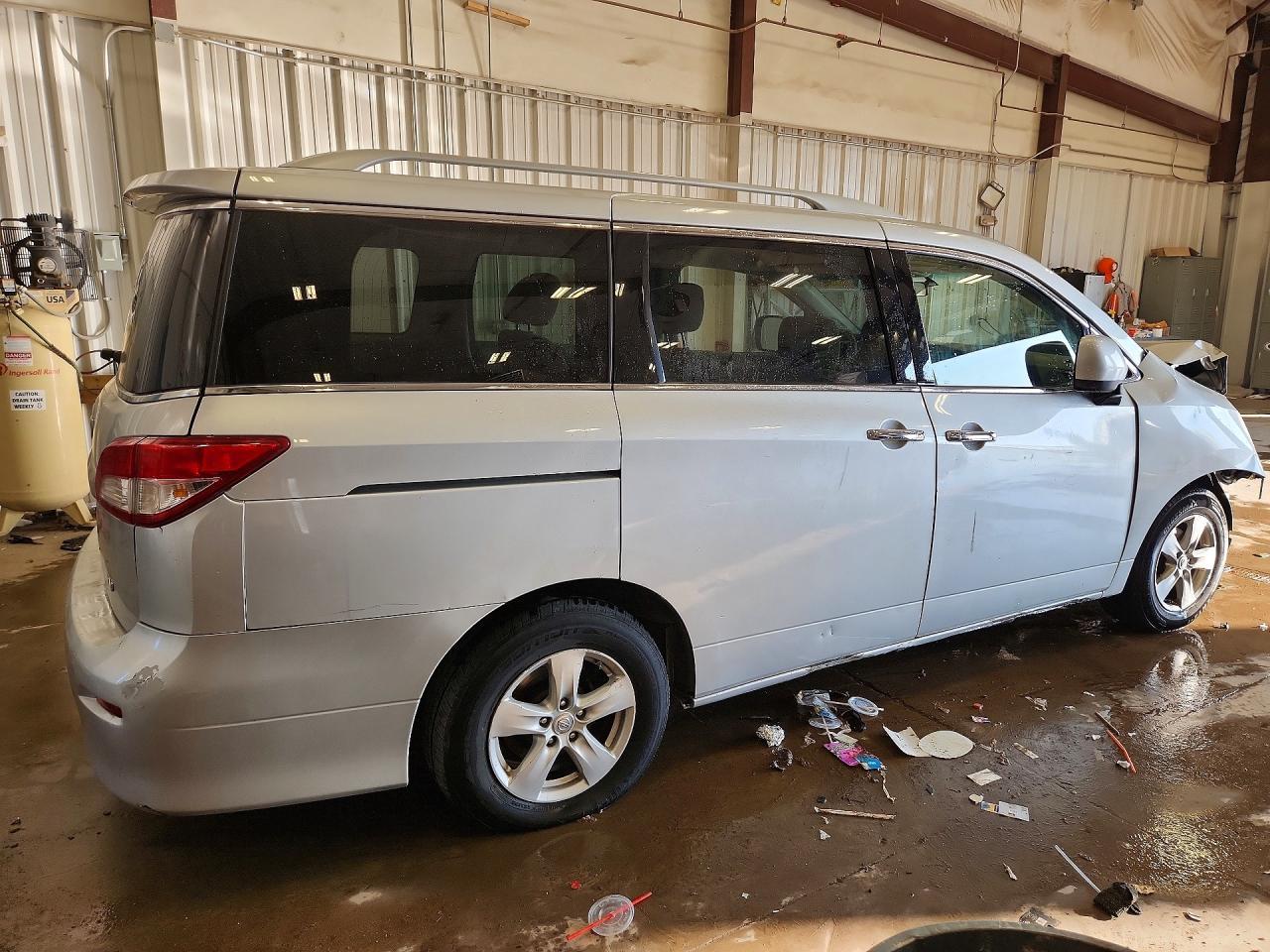 2017 Nissan Quest Sv - Фото 3