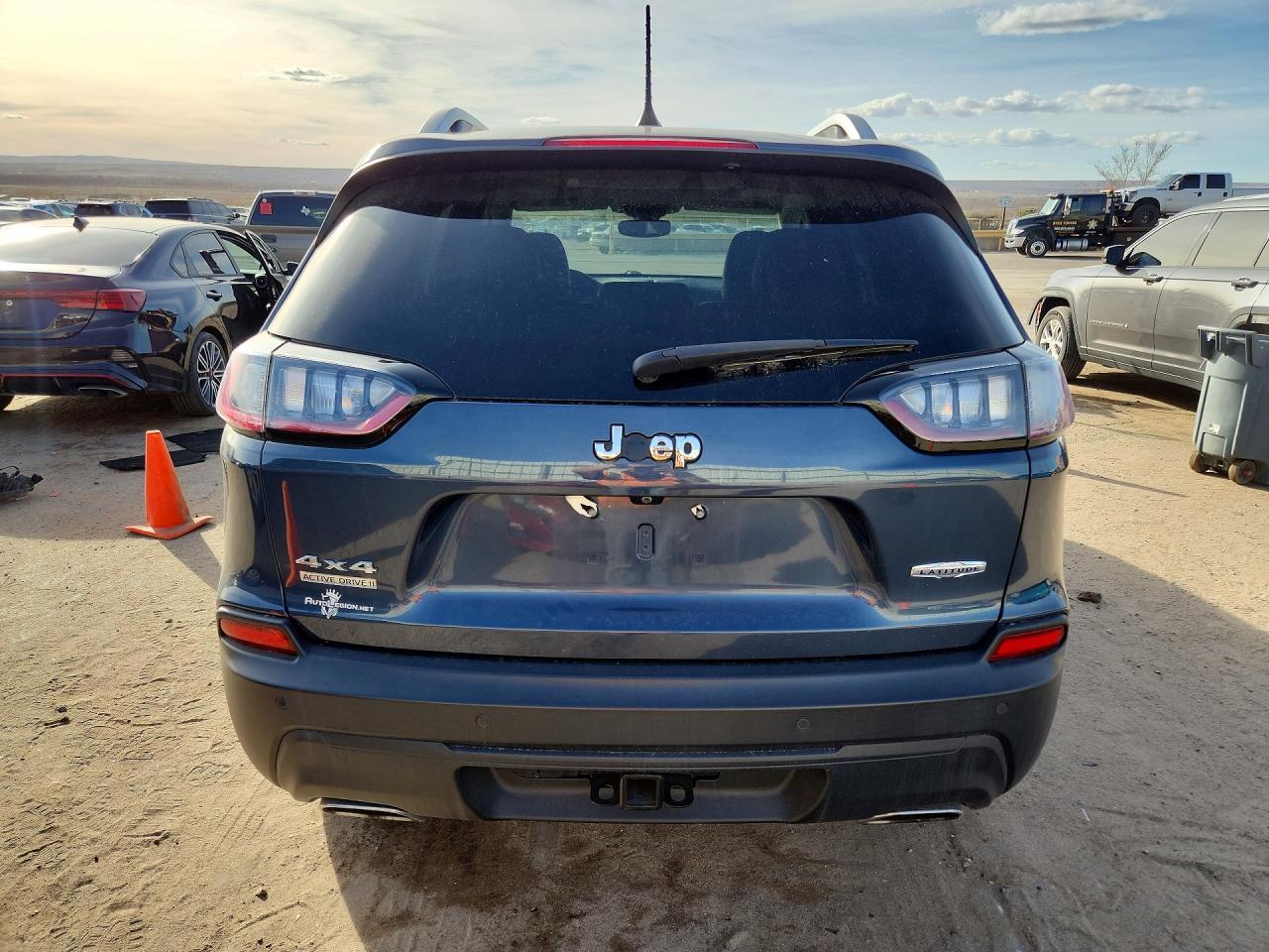 2019 Jeep Cherokee Latitude Plus - Фото 6