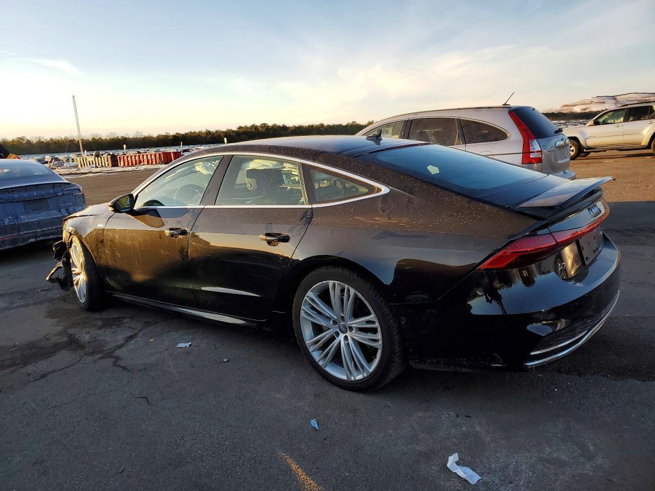 2019 Audi A7 Premium Plus S-Line - Image 2