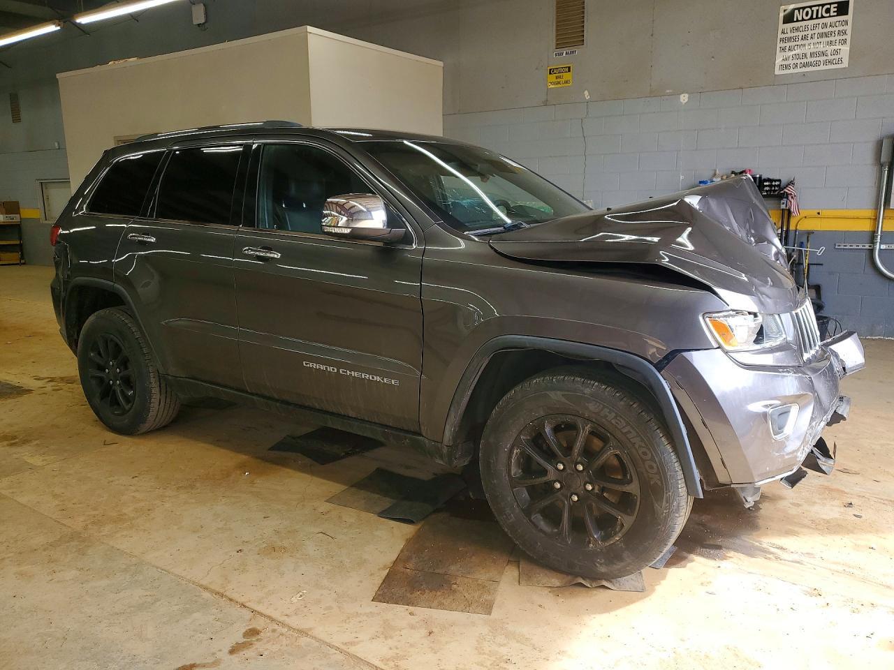 2015 Jeep Cherokee - Image 4