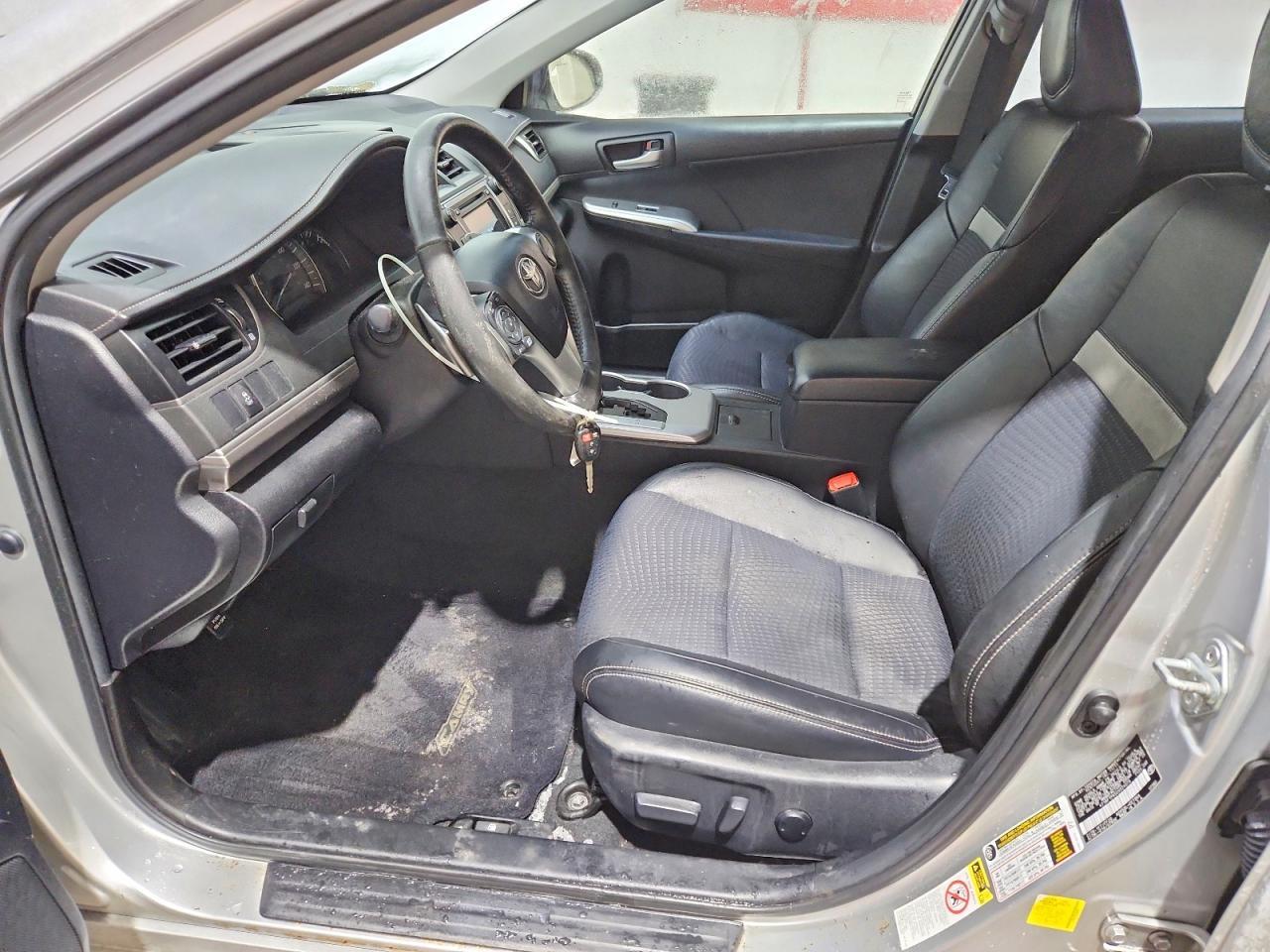 2012 Toyota Camry Se - Image 7