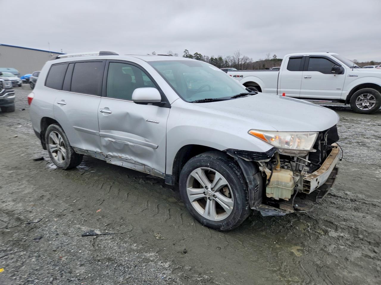 2013 Toyota Highlander Limited - Image 4