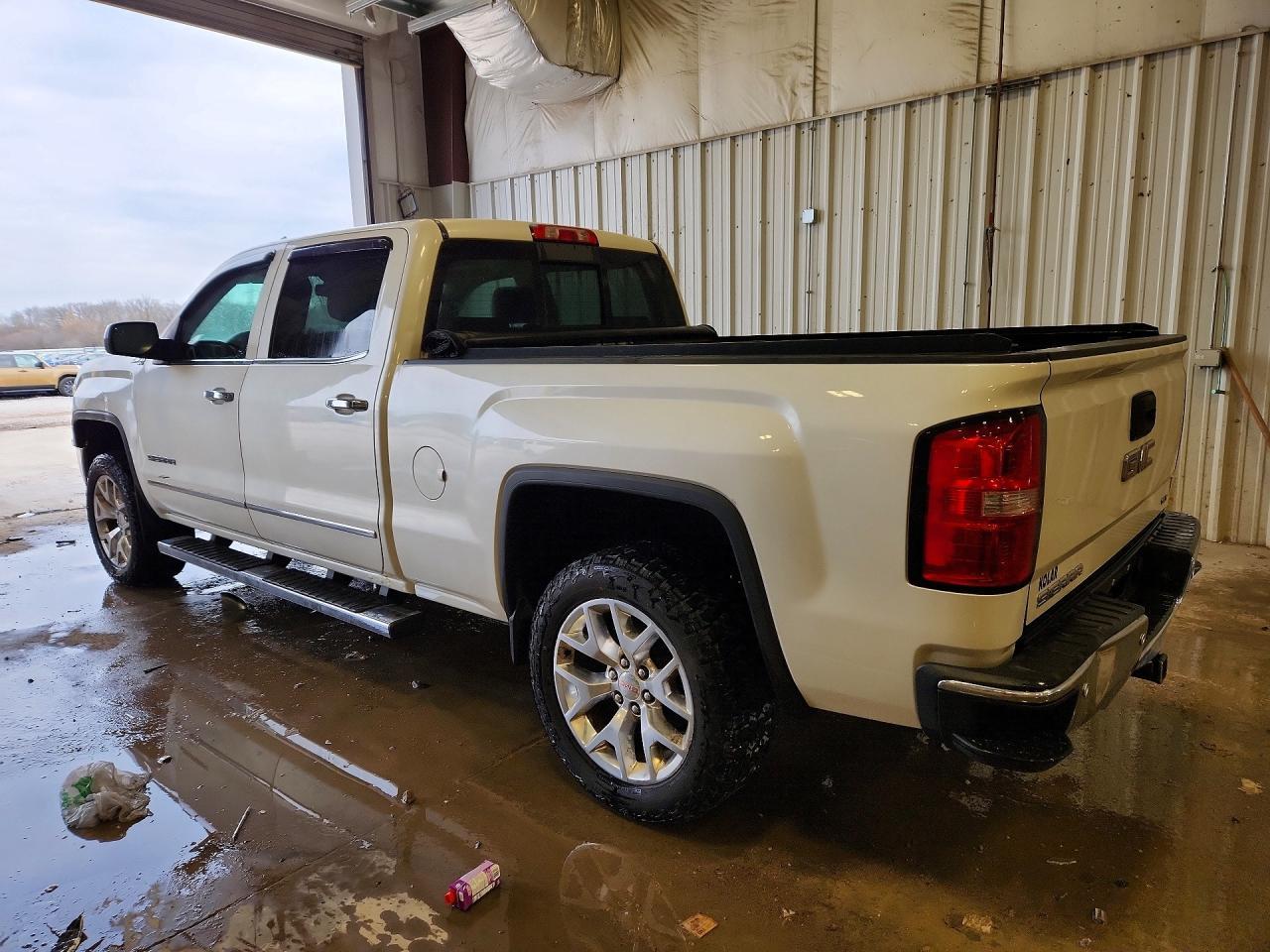 2015 GMC Sierra K1500 Slt - Image 2