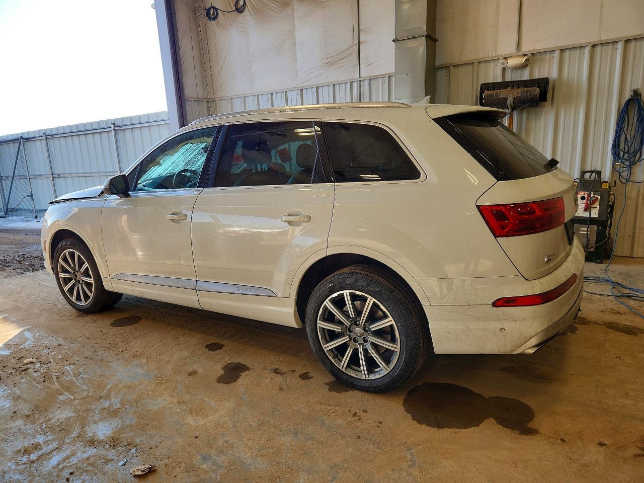 2019 Audi Q7 Premium Plus - Фото 2