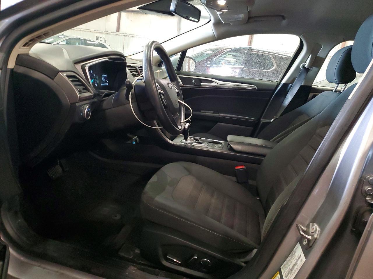 2020 Ford Fusion Se - Фото 7