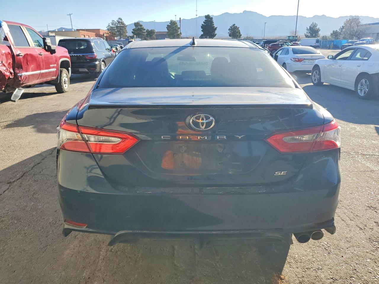 2019 Toyota Camry L - Фото 6