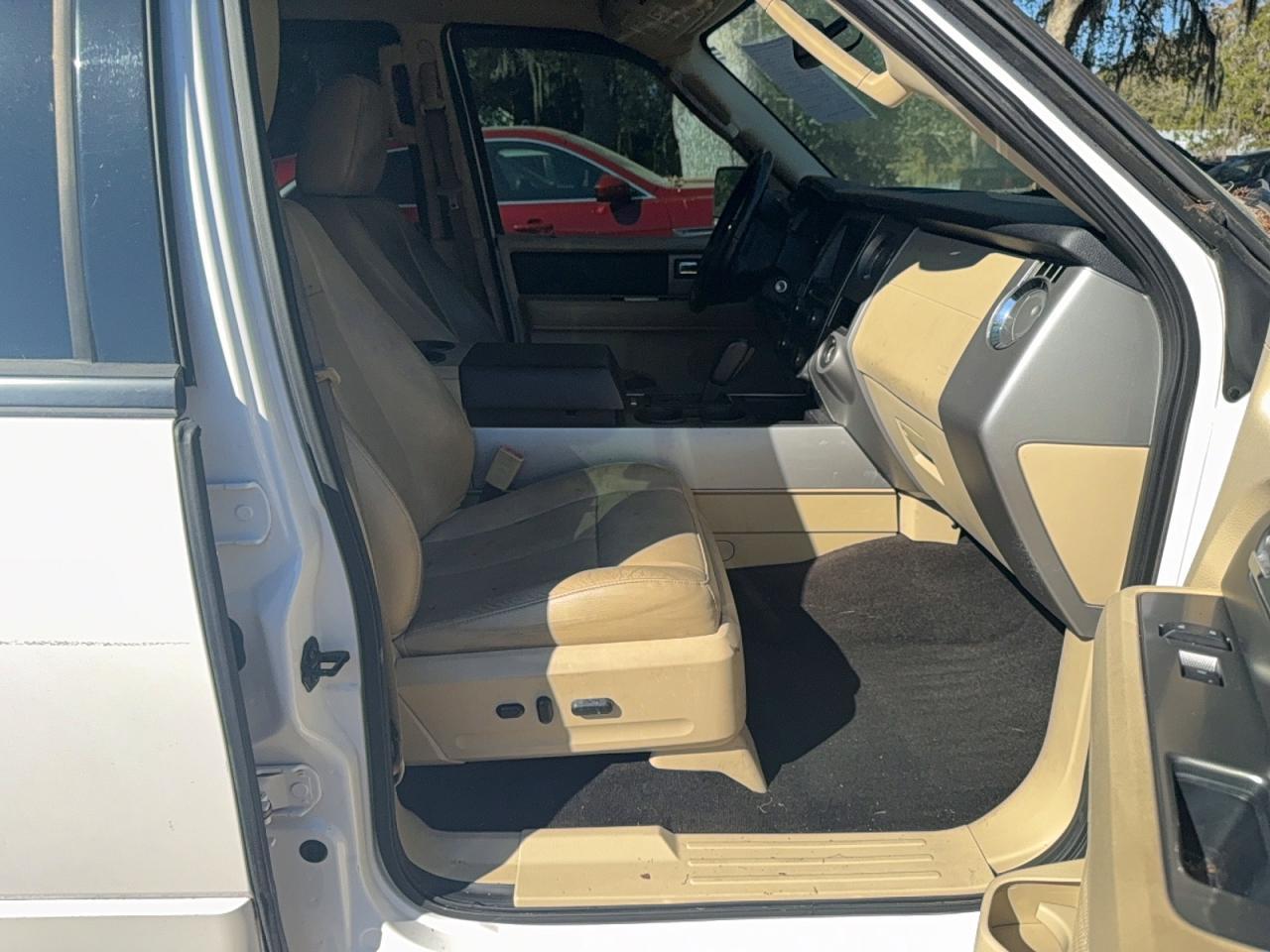 2016 Ford Expedition El Xlt - Image 5