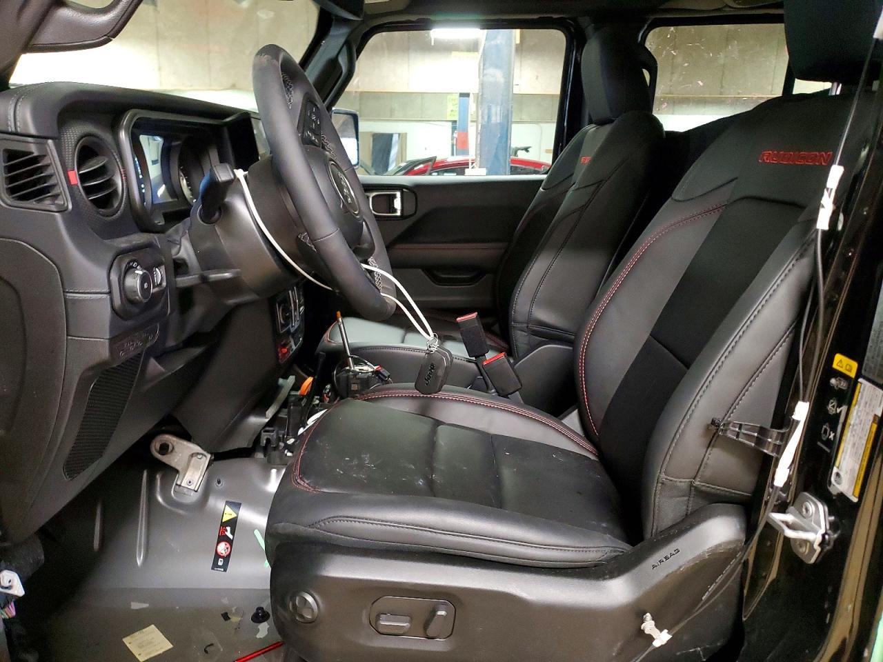 2025 Jeep Wrangler Rubicon - Фото 7