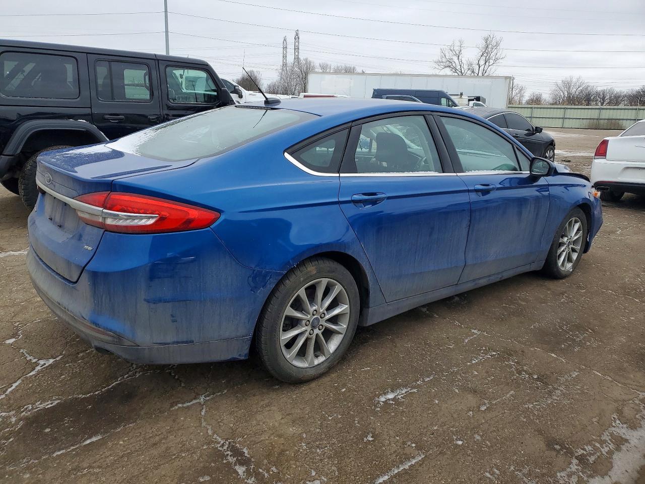 2017 Ford Fusion Se - Фото 3