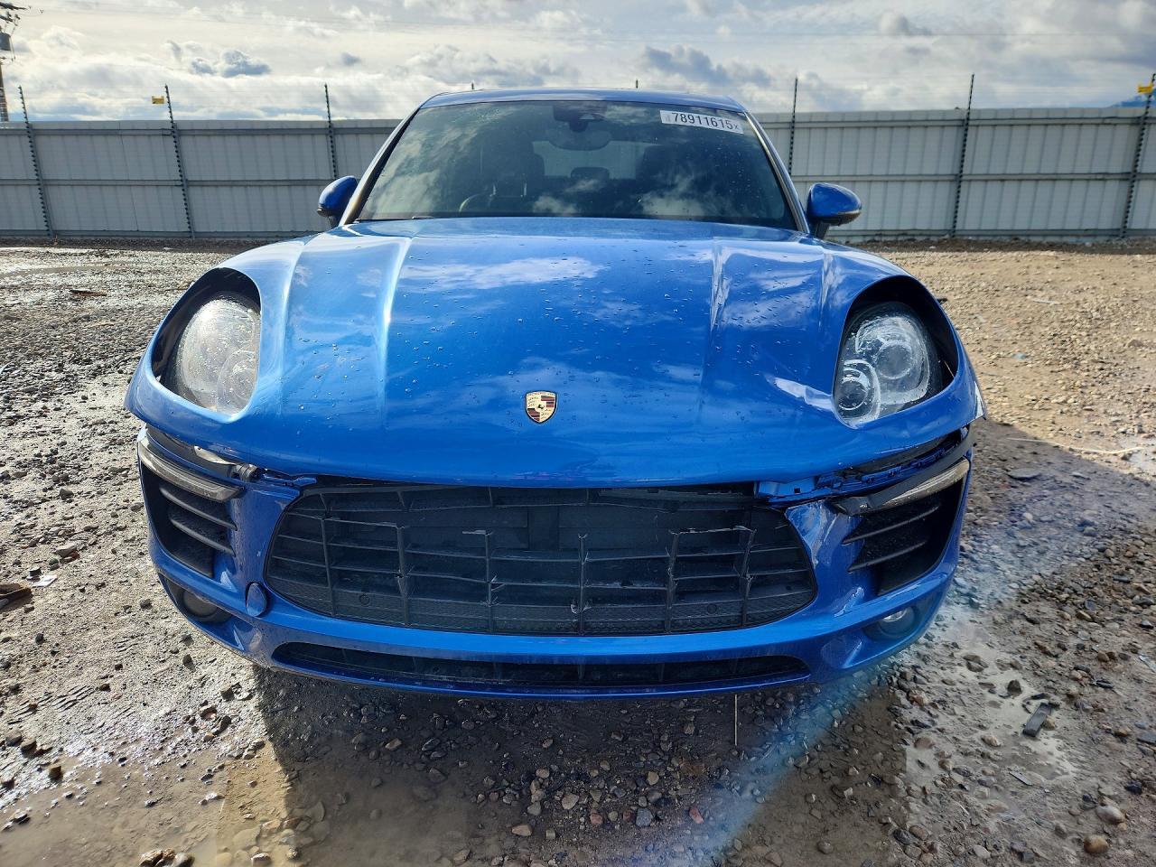 2017 Porsche Macan - Image 5