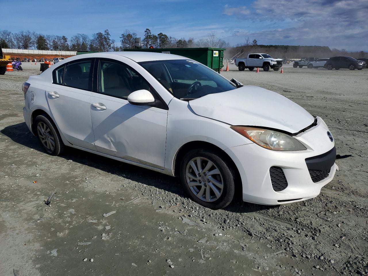 2012 Mazda 3 I - Image 4