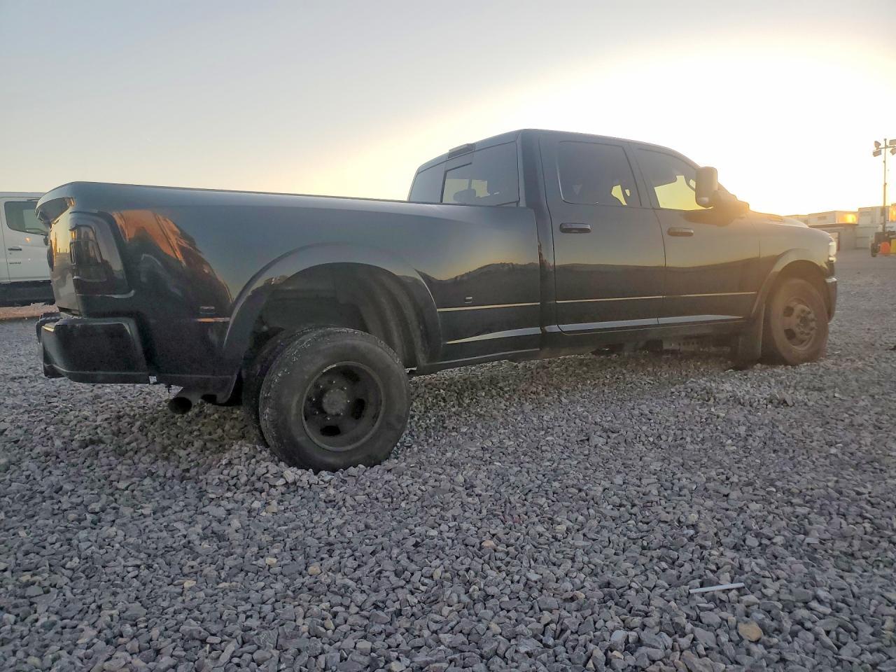 2022 Ram 3500 Laramie - Image 3