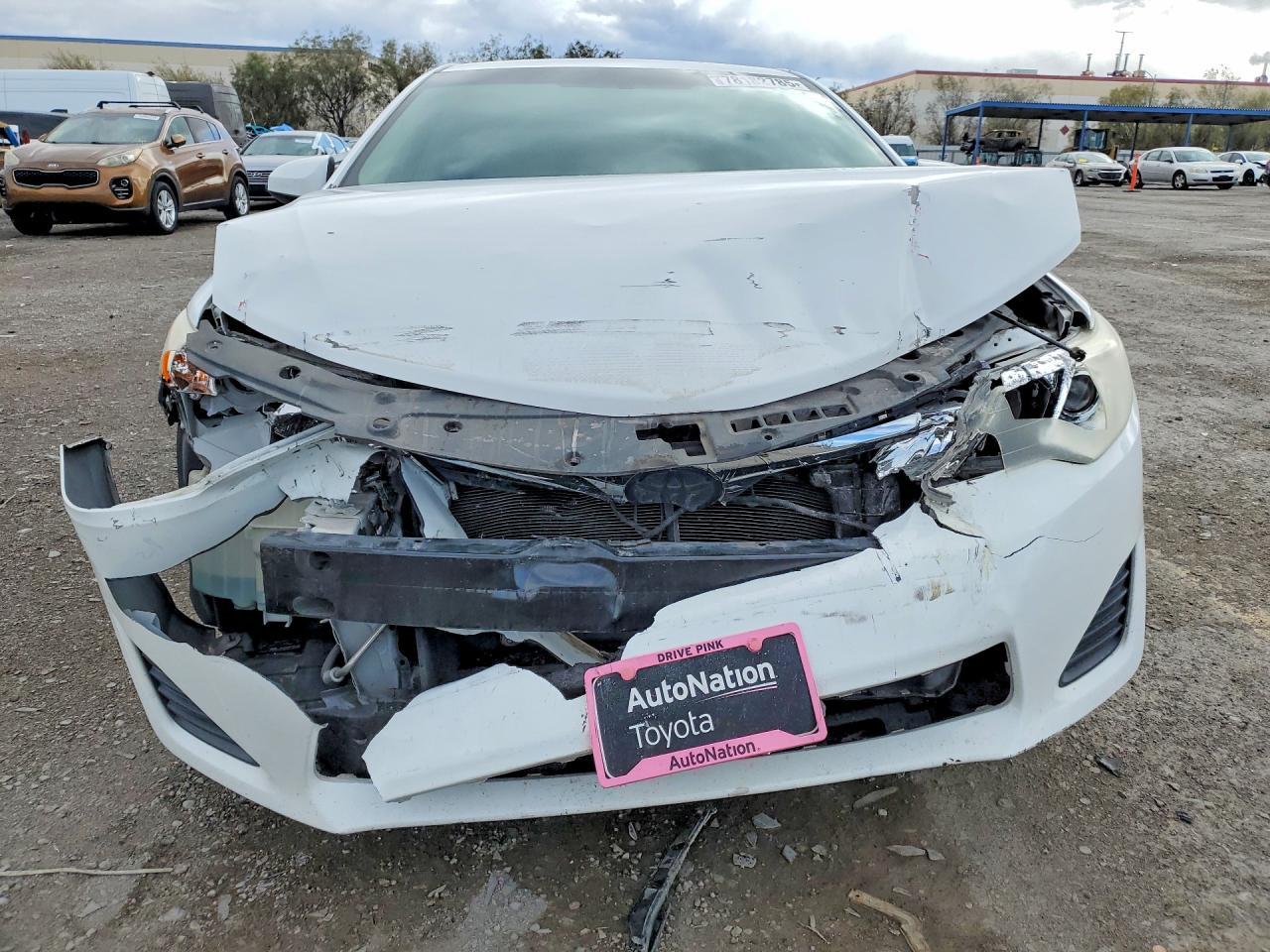2012 Toyota Camry Le - Фото 5
