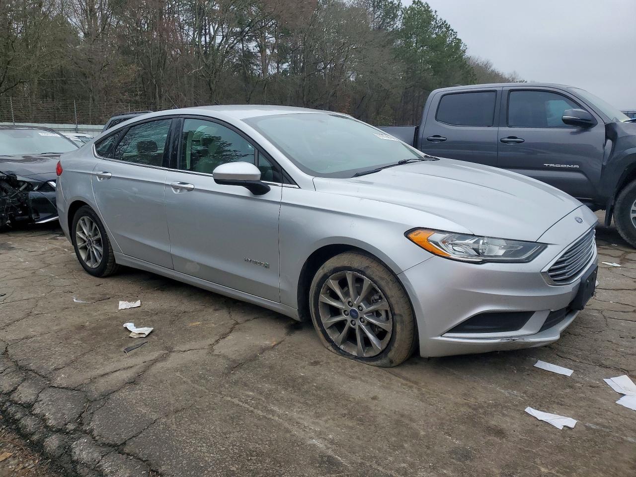 2017 Ford Fusion S Hybrid - Фото 4