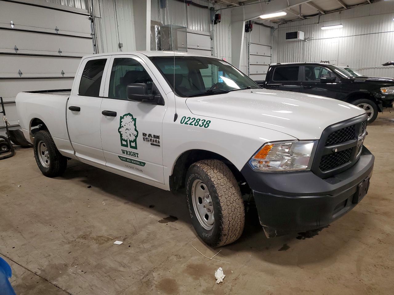 2021 Ram 1500 Classic Tradesman - Фото 4