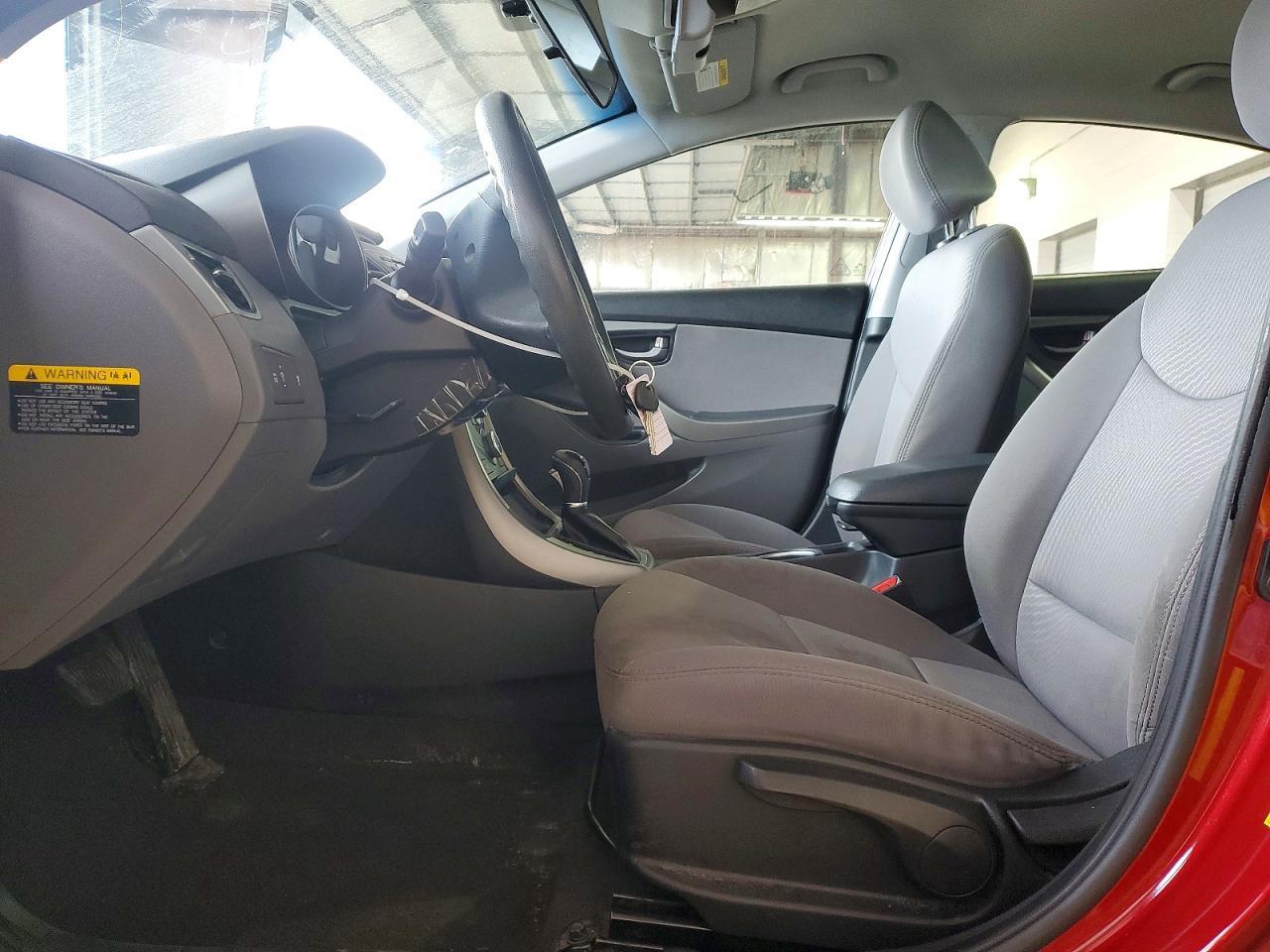 2014 Hyundai Elantra - Фото 7