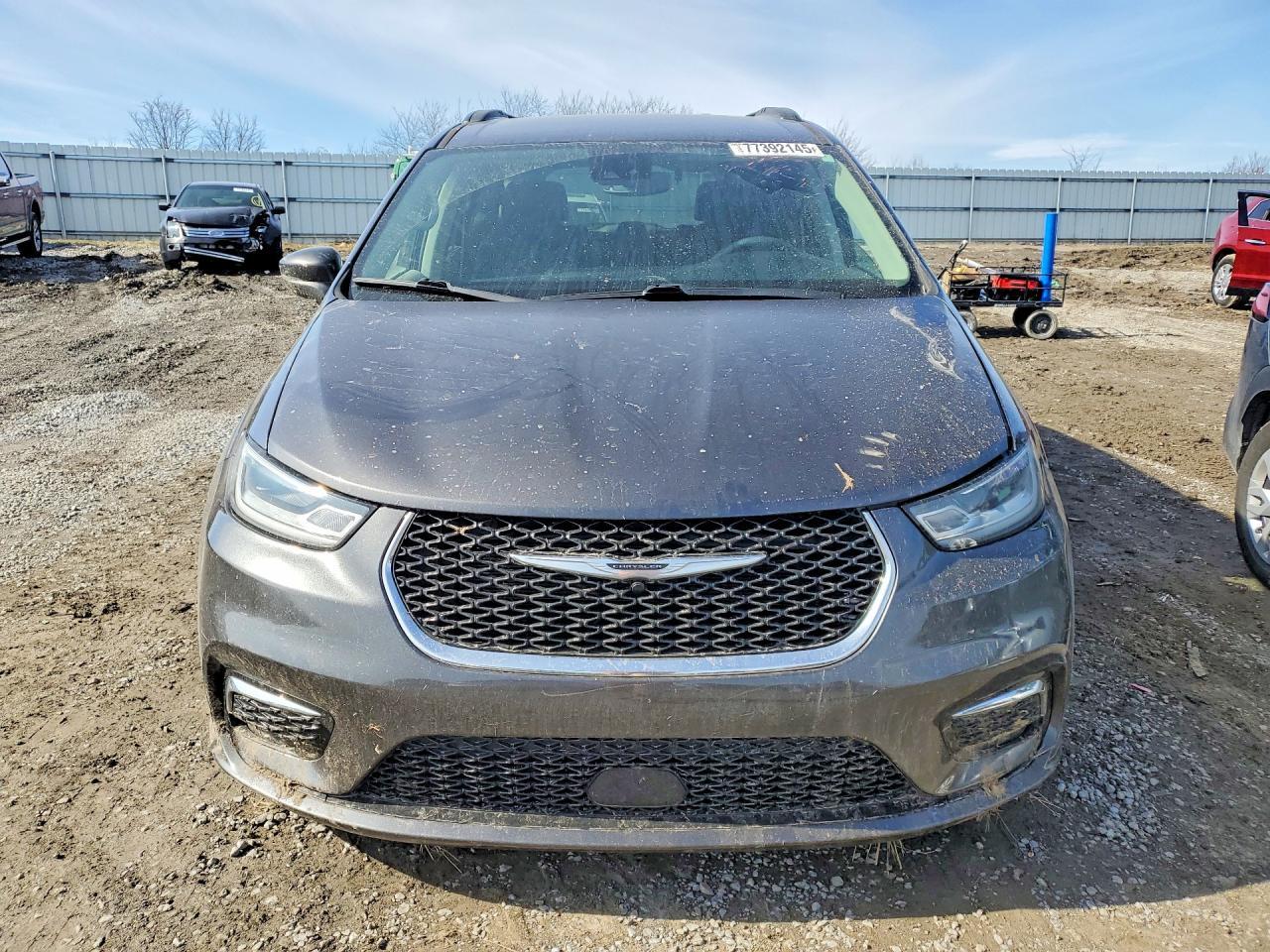 2022 Chrysler Pacifica Touring L - Фото 5