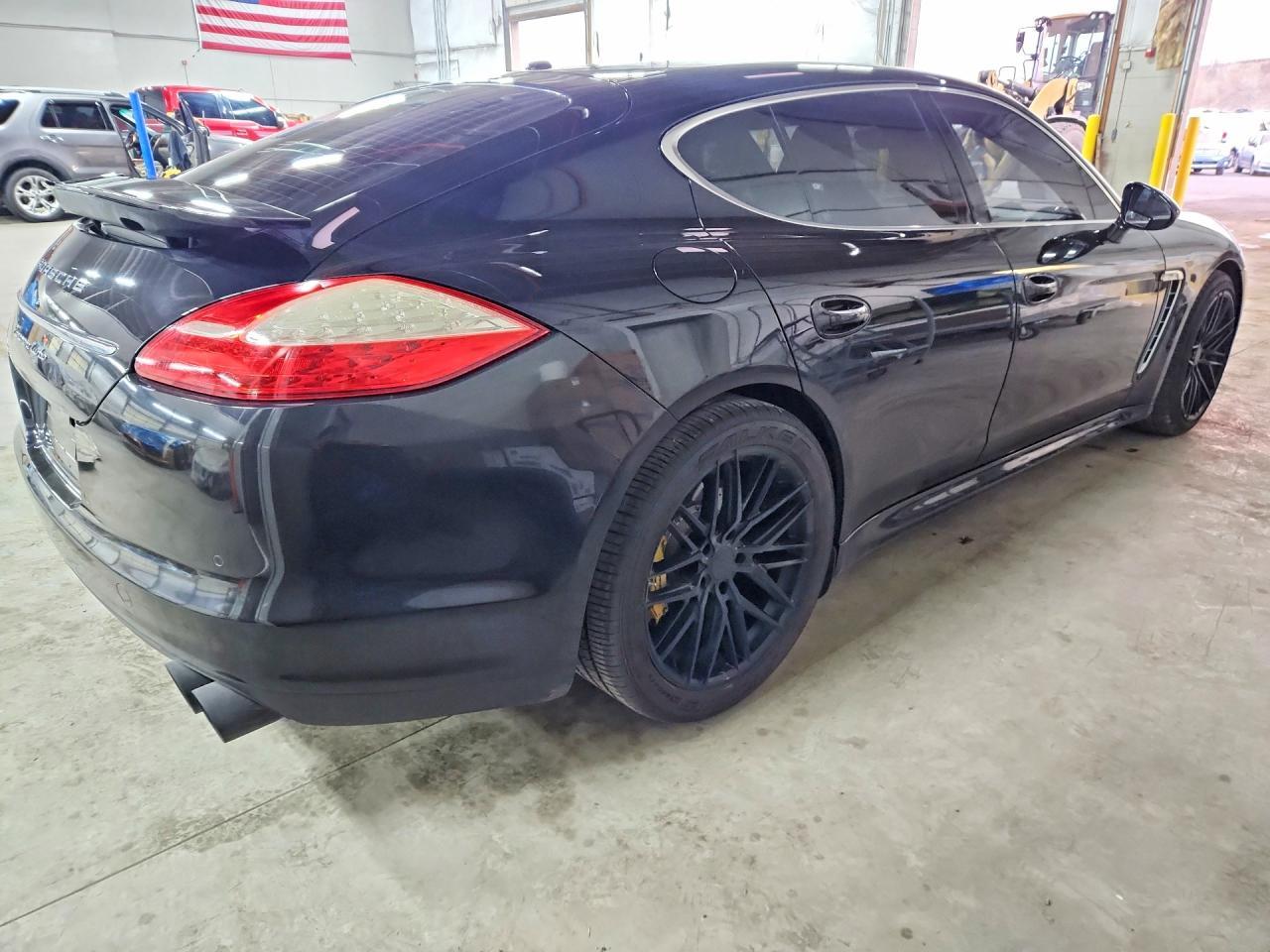 2010 Porsche Panamera Turbo - Image 3