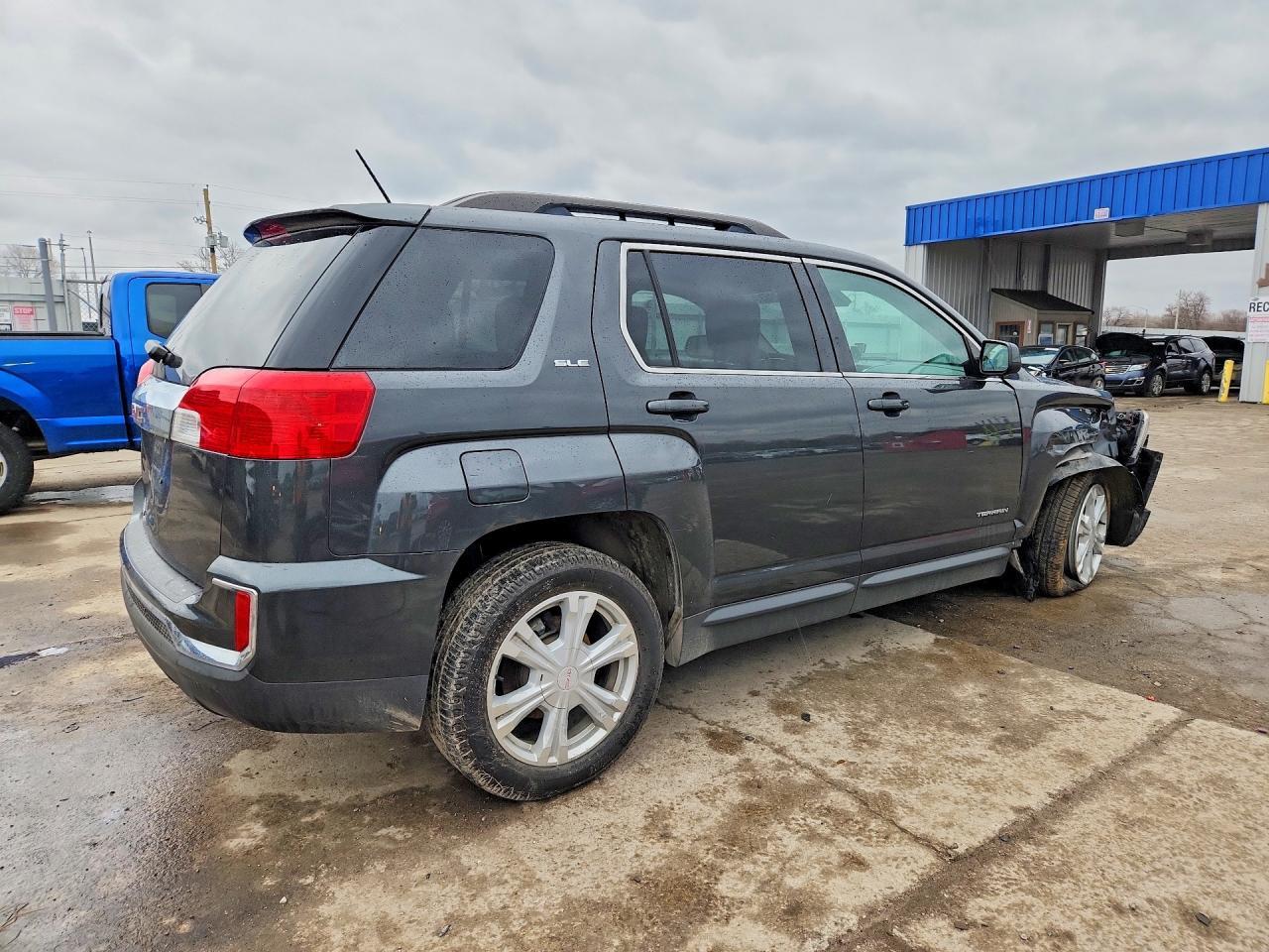 2017 GMC Terrain Sle - Image 3