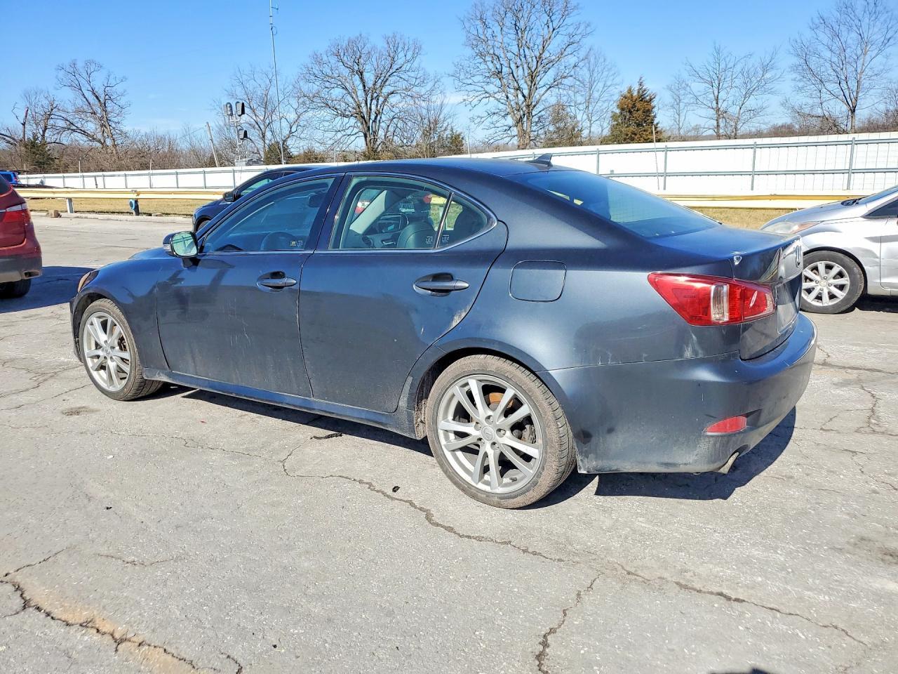 2011 Lexus Is 250 - Фото 2
