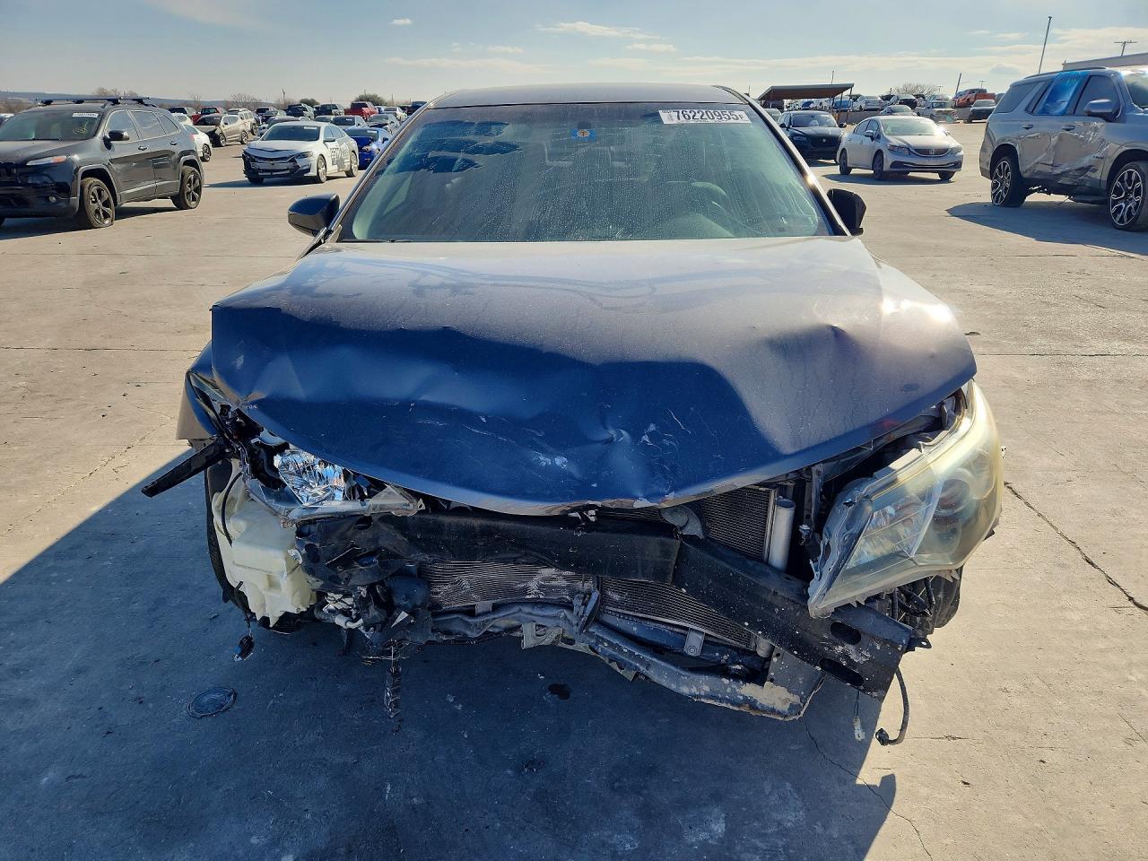 2014 Toyota Camry L - Фото 5