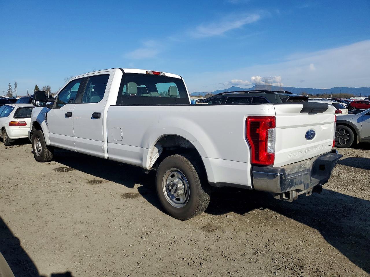 2017 Ford F250 Super Duty - Image 2