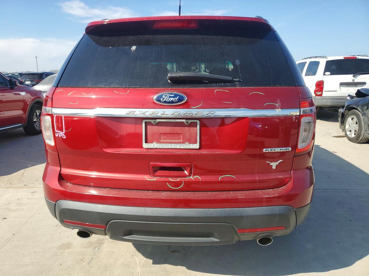 2013 Ford Explorer - Фото 6