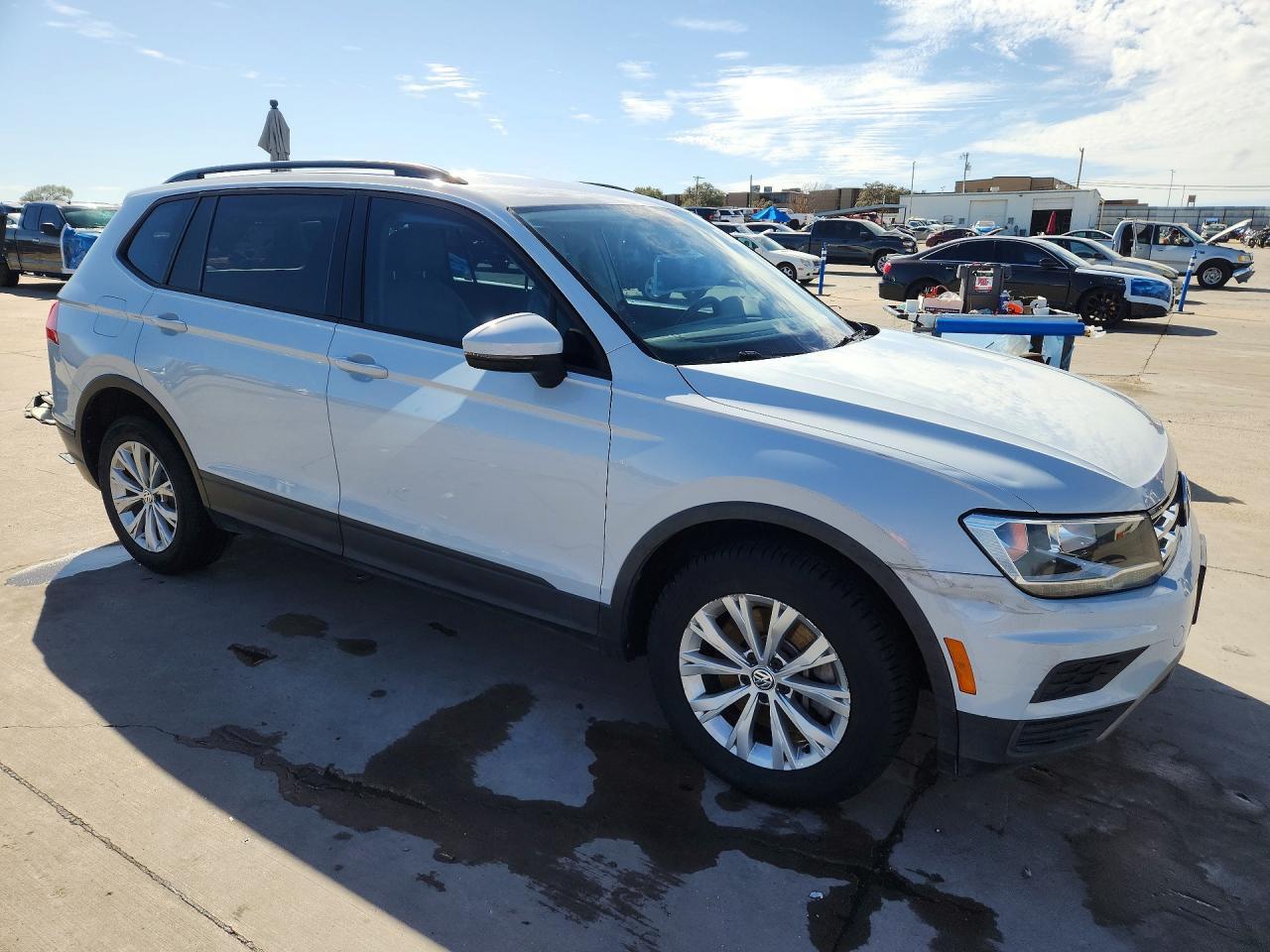 2018 Volkswagen Tiguan S - Image 4