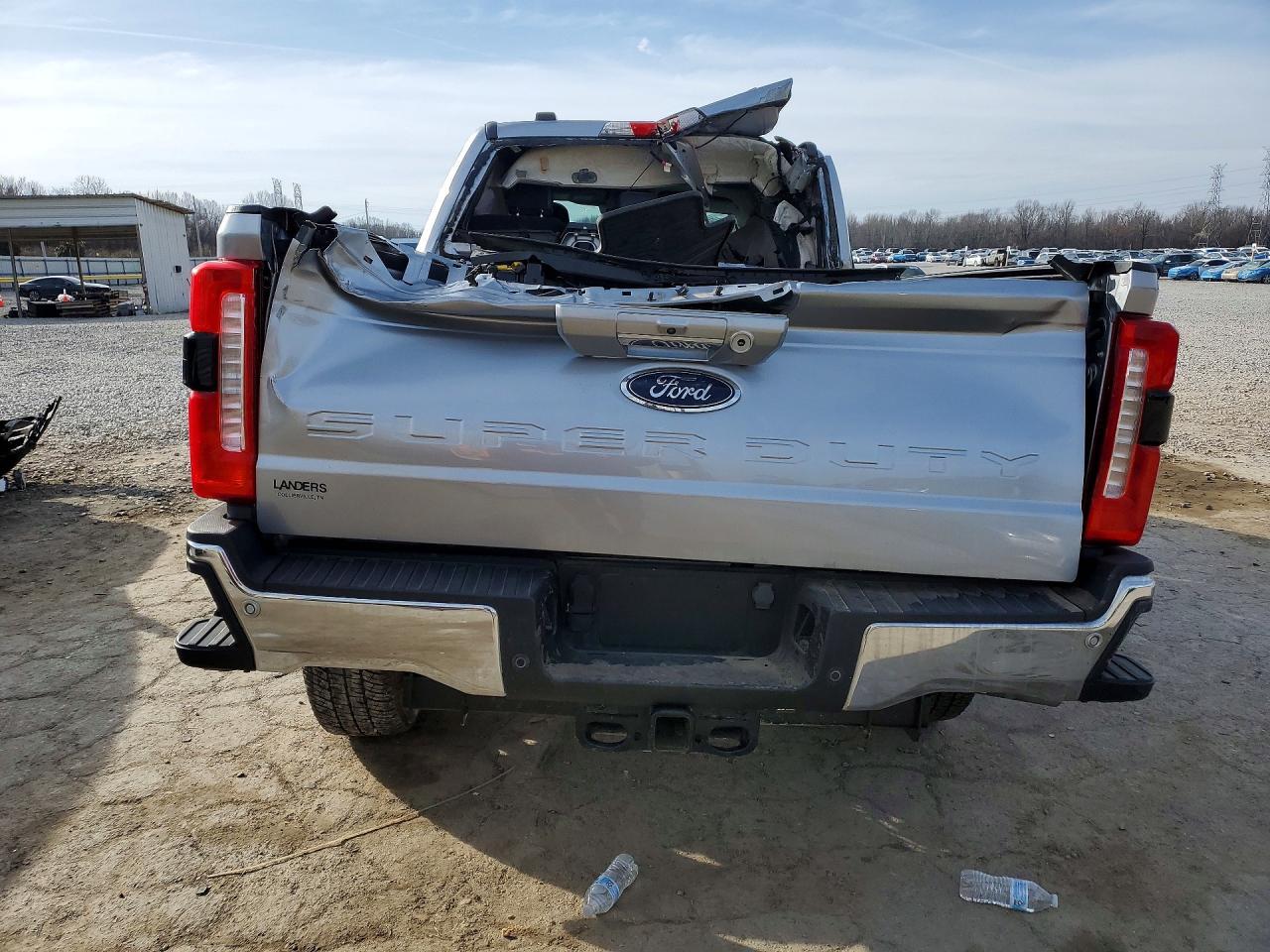 2023 Ford F350 Super Duty - Фото 6