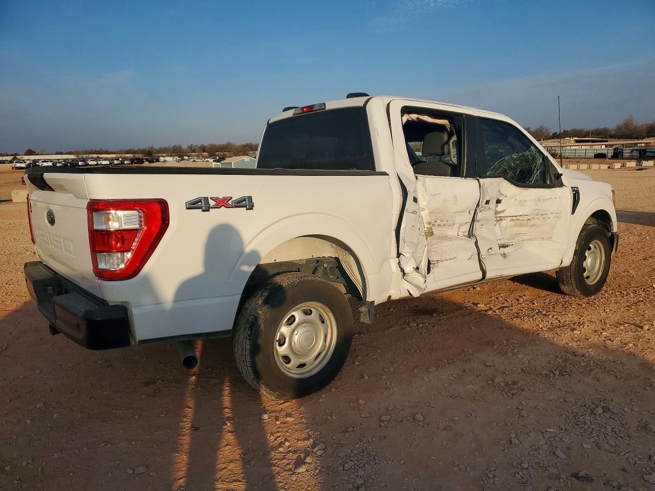 2022 Ford F150 Supercrew - Фото 3