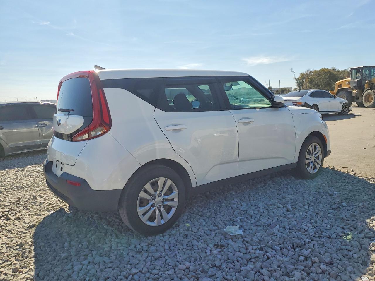 2020 Kia Soul Lx - Фото 3