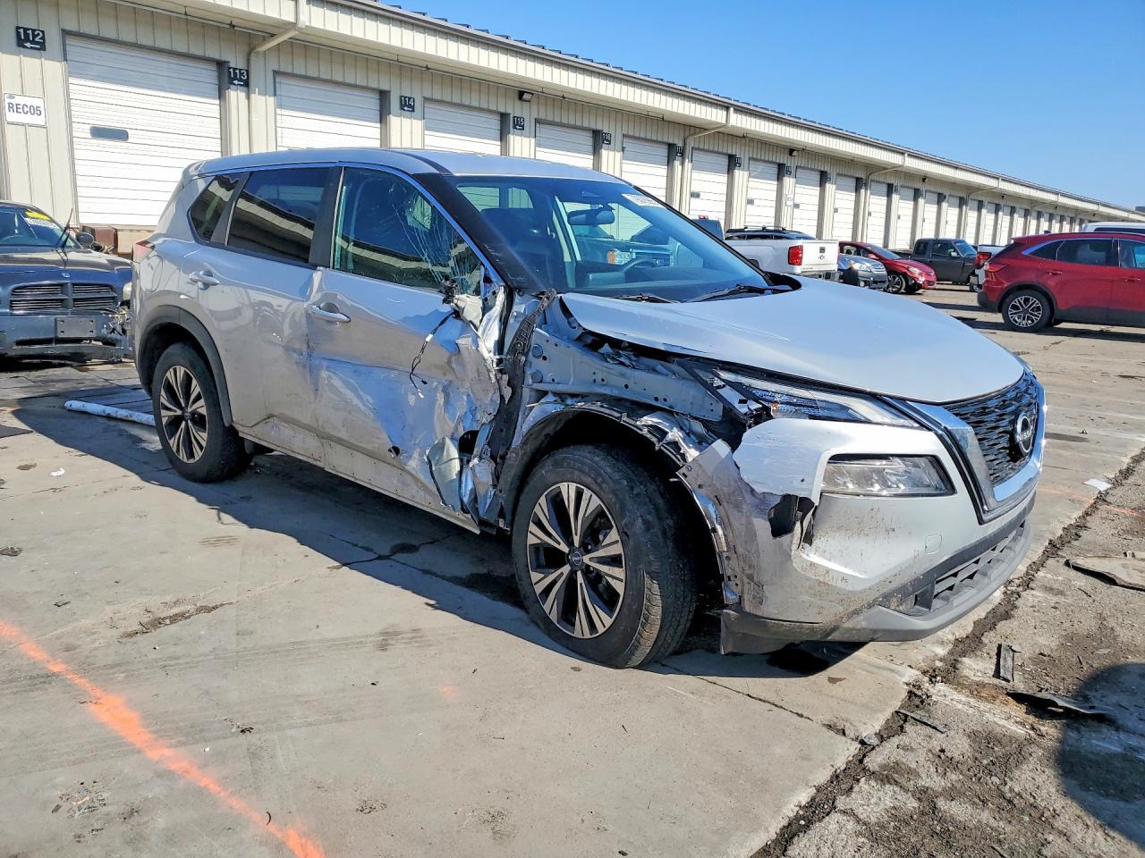 2023 Nissan Rogue Sv - Фото 4
