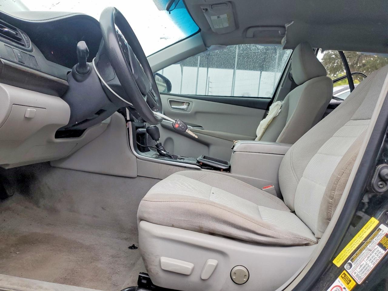 2015 Toyota Camry Le - Фото 7