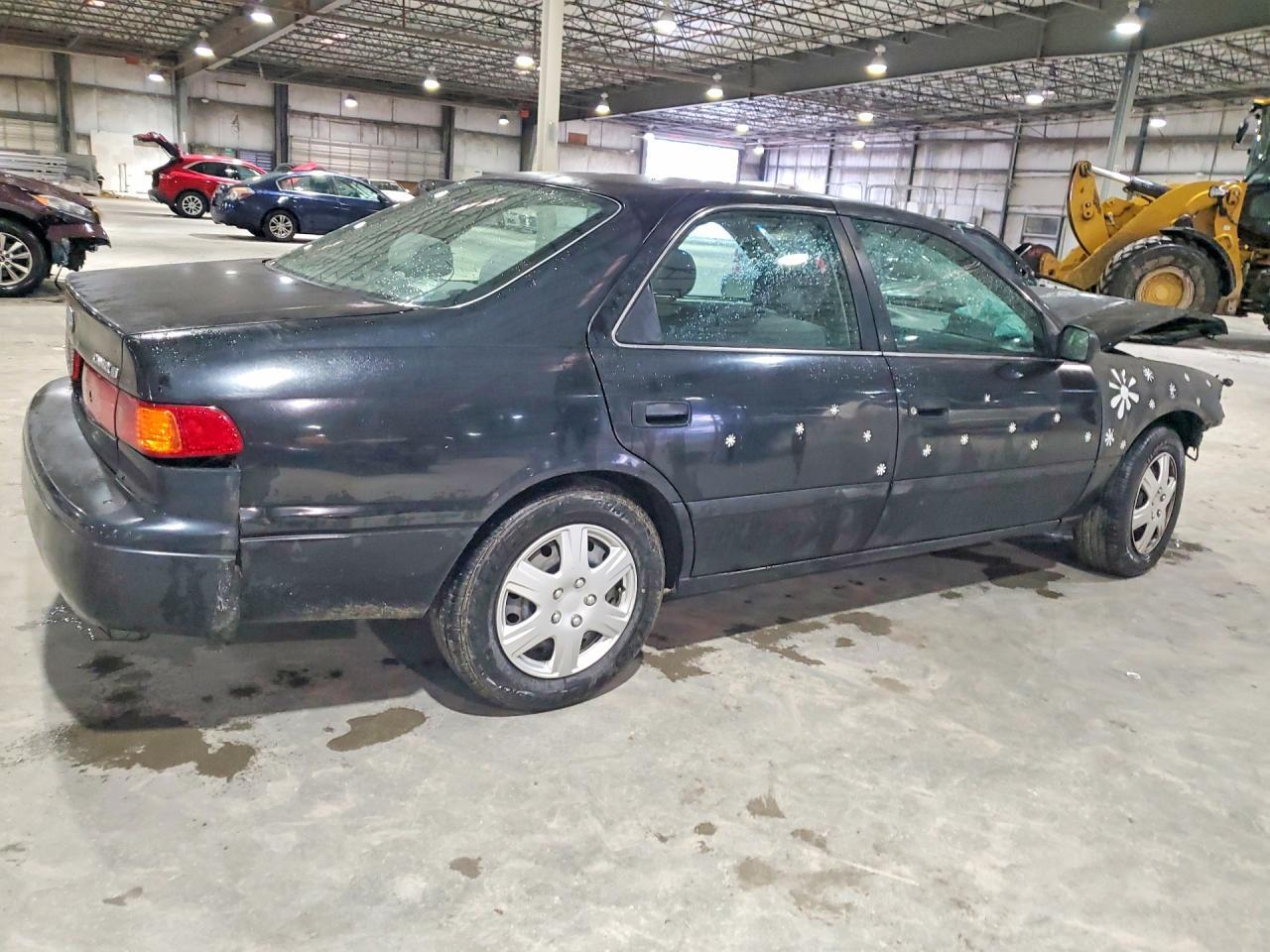 2001 Toyota Camry Ce - Фото 3