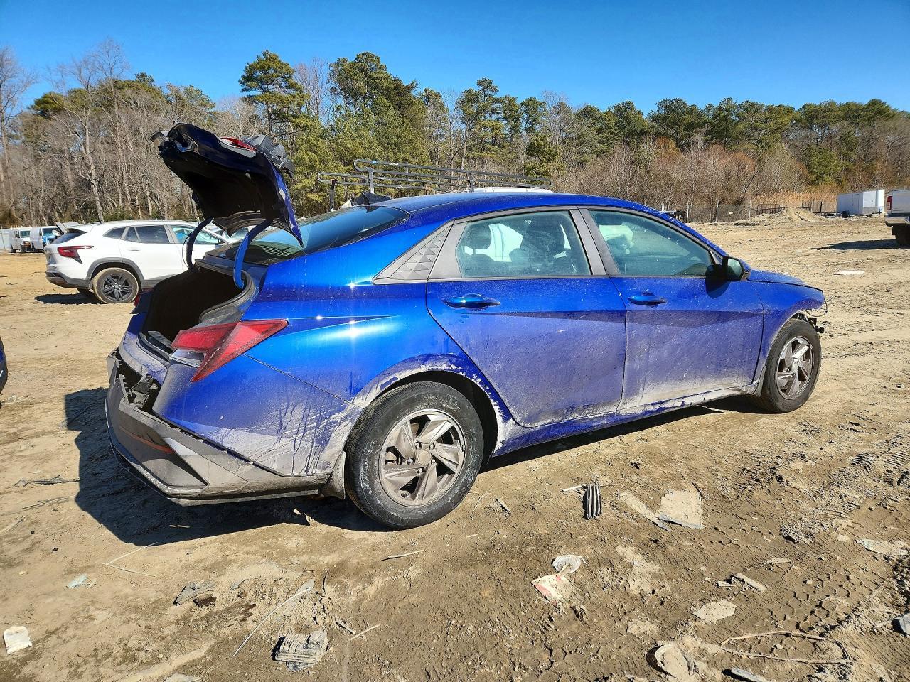 2024 Hyundai Elantra Se - Фото 3