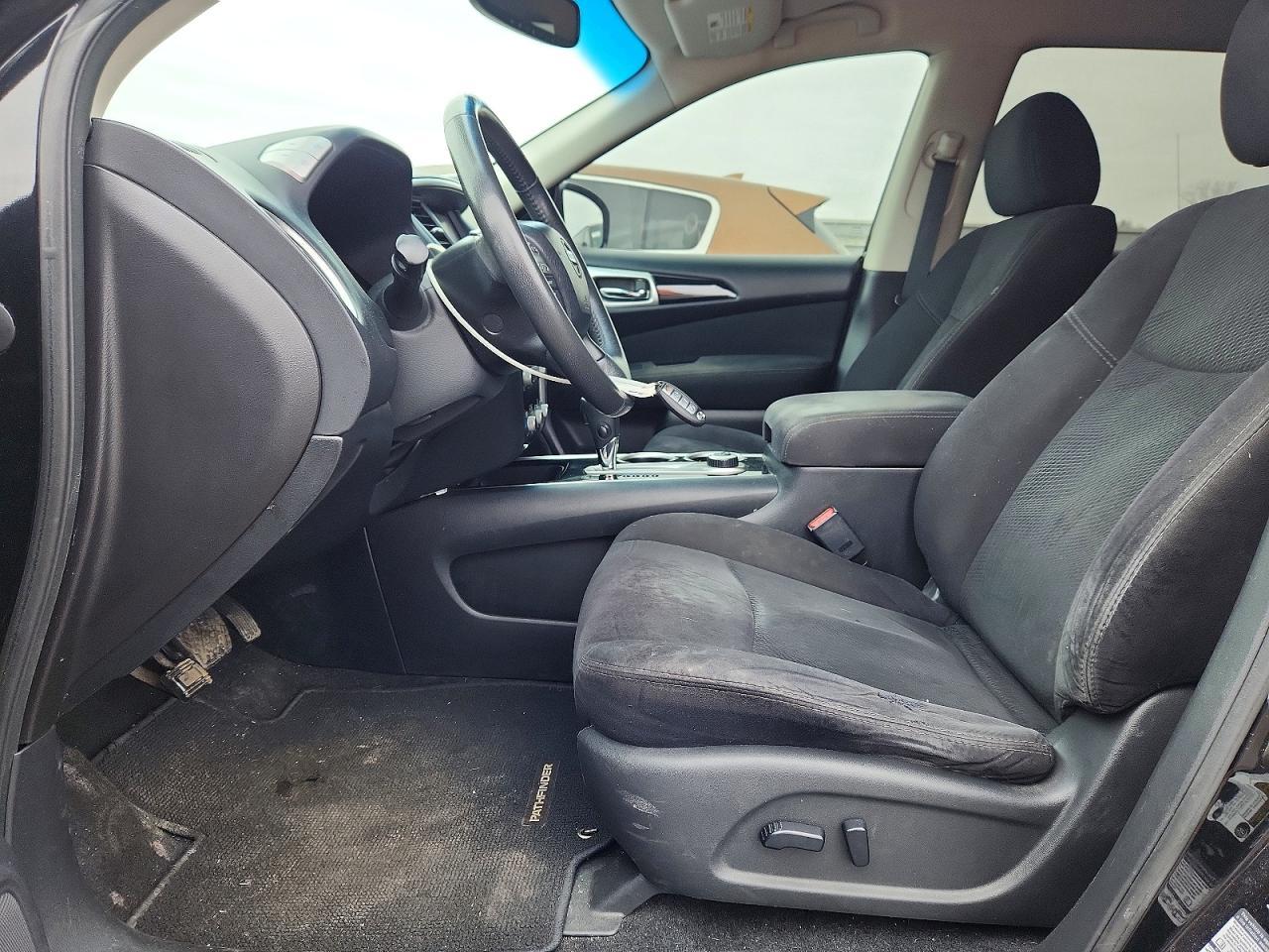 2015 Nissan Pathfinder S - Фото 7