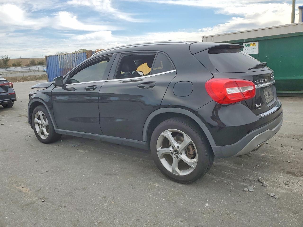 2019 Mercedes-Benz Gla 250 4Matic - Image 2