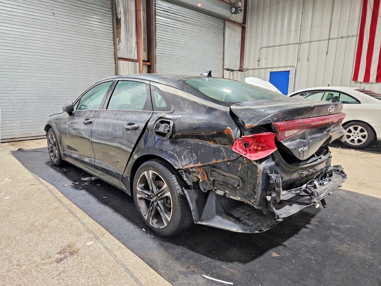 2021 Kia K5 Ex - Image 2