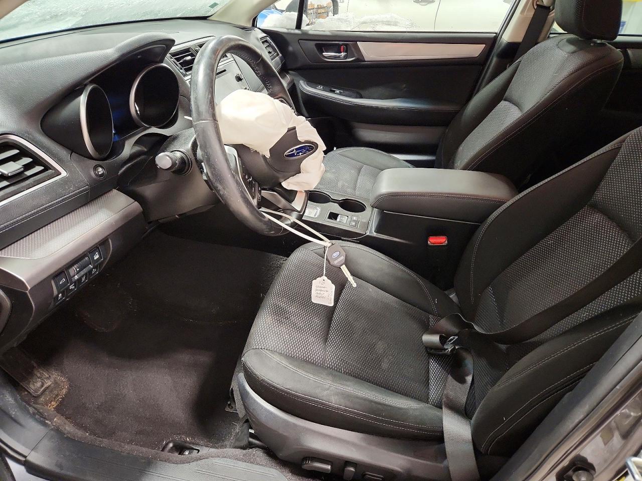 2018 Subaru Outback 2.5I Premium - Image 7